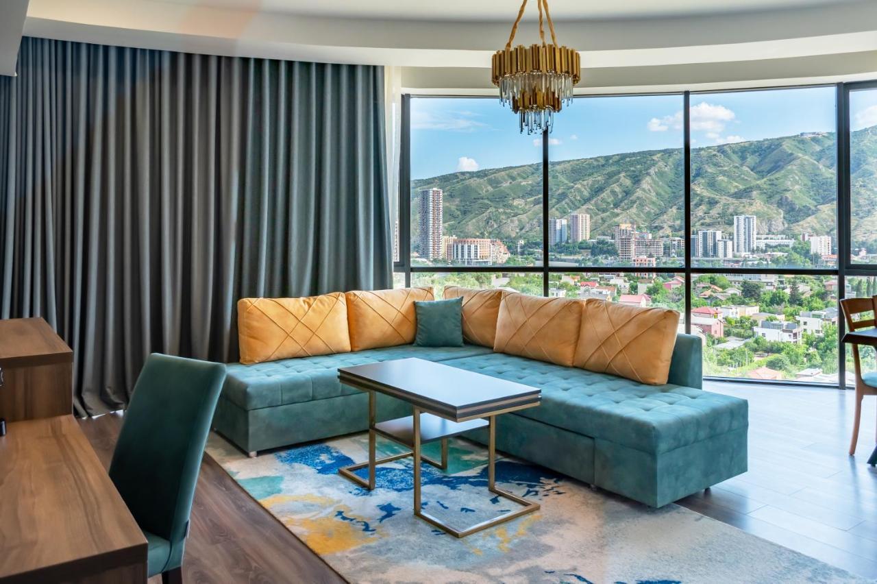 Royal Tulip Hotel & Casino, Tbilisi Ngoại thất bức ảnh